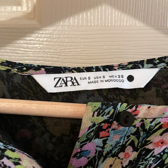 Zara - Floral Print Dress - Picture 4 of 5